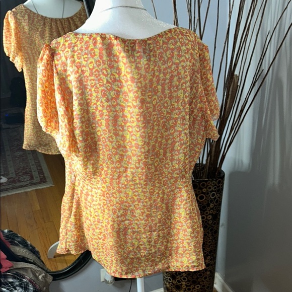 Attention Orange Flutter Sleeve Relaxed Blouse - Picture 5 of 8
